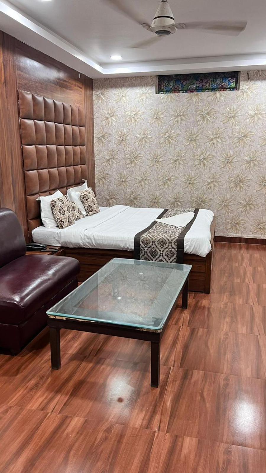 Hotel S P International A Unit Of Mavis Group Лакхнау Екстер'єр фото